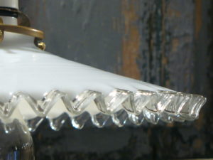 suspension opaline verre plissé