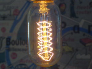 ampoule décorative E27 a filaments radio lampe vintage