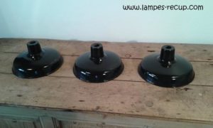 Série de 3 petites suspensions industrielles noires