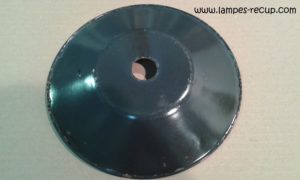 Abat-jour émaillé vintage diamètre 22.5 cm