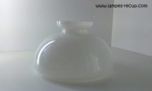 Coiffe en opaline pour lustre ancien diamètre 18.2 cm