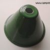 Réflecteur vintage conique émaillé vert diamètre 20 cm