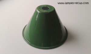 Réflecteur vintage conique émaillé vert diamètre 20 cm