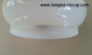 Coiffe opaline lustre ancien diamètre base 14,5 cm