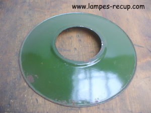 Réflecteur ancien émaillé vert pour lampe col de cygne diamètre 24 cm