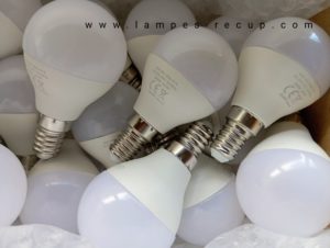 Ampoule led E14 petit culot blanc chaud 3 watts