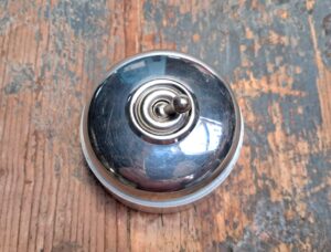 Interrupteur vintage va et vient porcelaine et chrome – Image 3